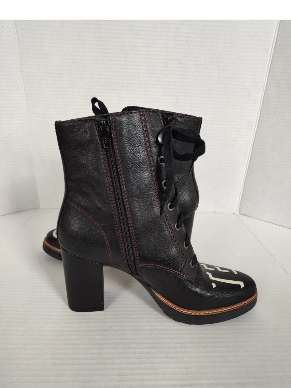 Naturalizer Black Leather Boots "VOTE" Spell out Political Size 10 Rare - Picture 7 of 9